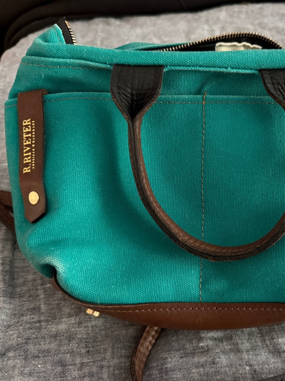 R. Riveter Dot Canvas Crossbody / Satchel Bag 💚✨